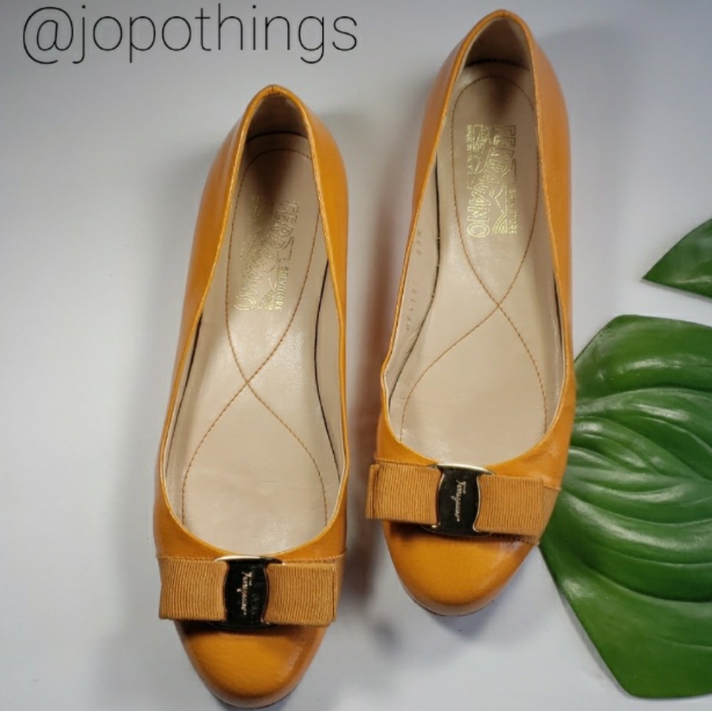 SALVATOR FERRAGAMO "Varina" Ballet Bow Flats